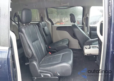 2016 Chrysler Town & Country Touring from USA, damaged, VIN 2C4RC1BG9GR245085